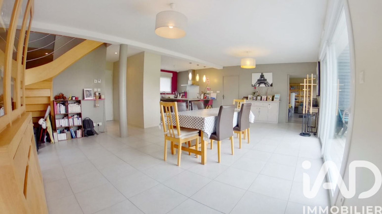 Ma-Cabane - Vente Maison Martigné-sur-Mayenne, 145 m²