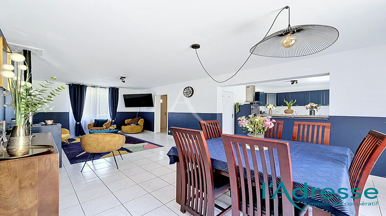 Ma-Cabane - Vente Maison MARTIGNE-SUR-MAYENNE, 100 m²