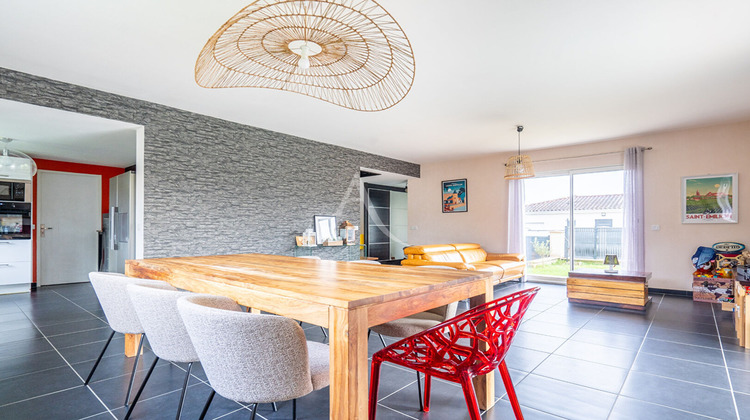 Ma-Cabane - Vente Maison MARTILLAC, 94 m²