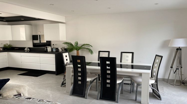 Ma-Cabane - Vente Maison MASSIEUX, 98 m²