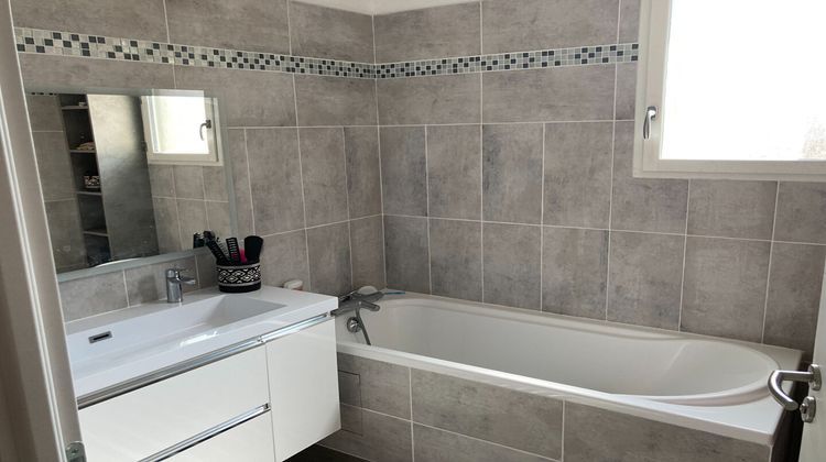 Ma-Cabane - Vente Maison MASSIEUX, 98 m²