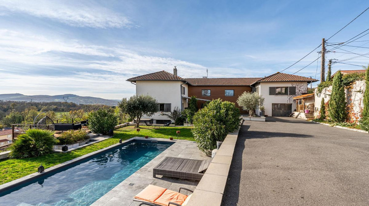 Ma-Cabane - Vente Maison MASSIEUX, 200 m²