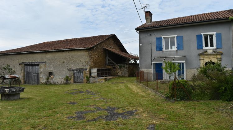 Ma-Cabane - Vente Maison Massignac, 85 m²