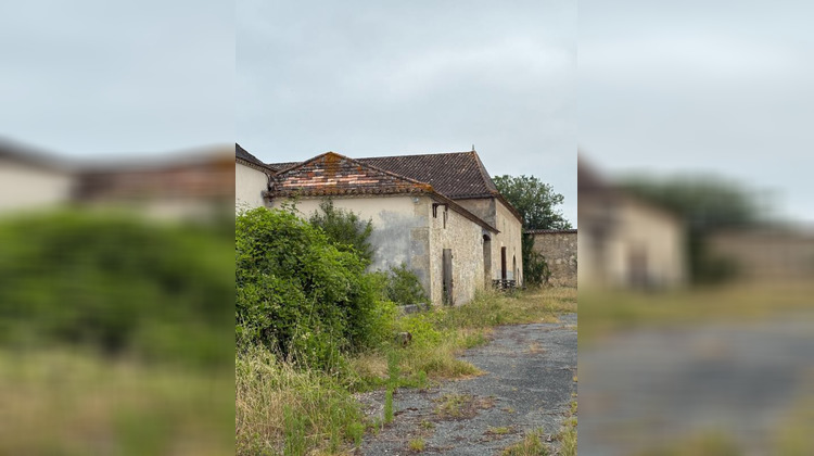 Ma-Cabane - Vente Maison MASSUGAS, 550 m²