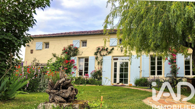 Ma-Cabane - Vente Maison Matha, 237 m²