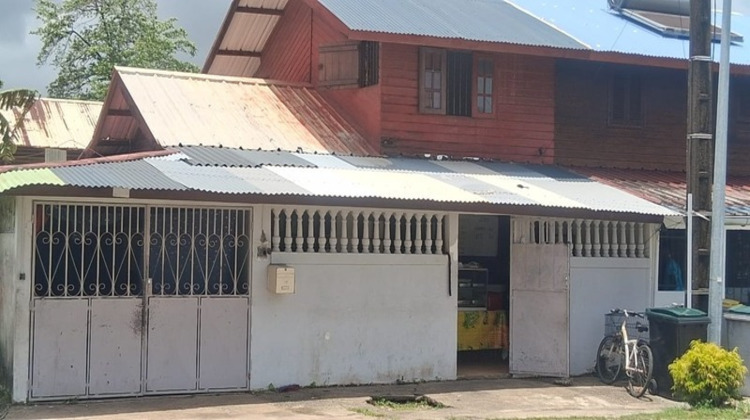 Ma-Cabane - Vente Maison MATOURY, 201 m²