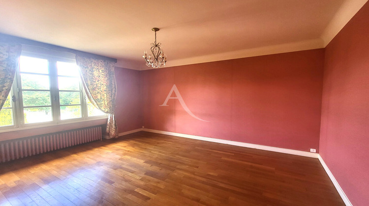 Ma-Cabane - Vente Maison MAUGES SUR LOIRE, 220 m²