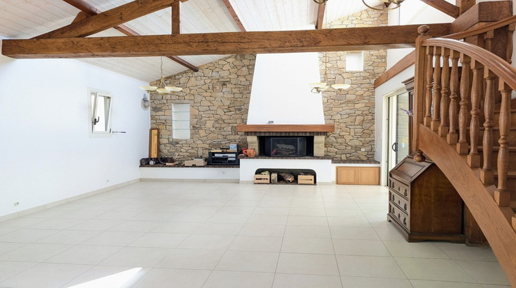 Ma-Cabane - Vente Maison MAULEVRIER, 211 m²
