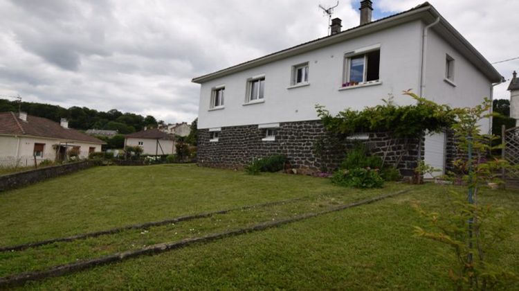 Ma-Cabane - Vente Maison Mauriac, 120 m²