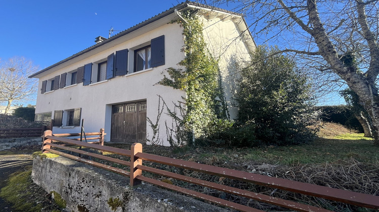 Ma-Cabane - Vente Maison Mauriac, 100 m²