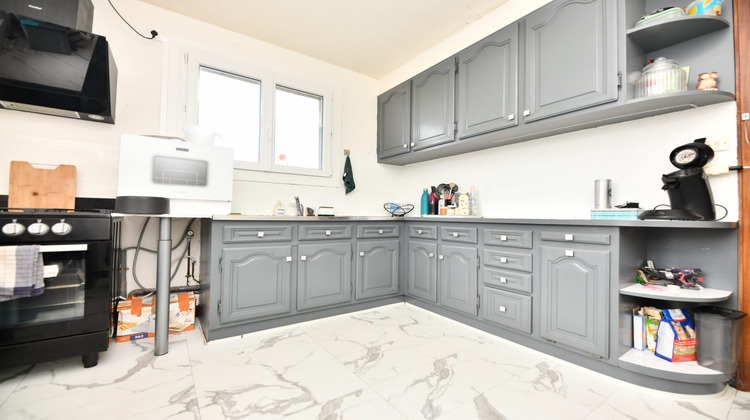 Ma-Cabane - Vente Maison Mauriac, 82 m²