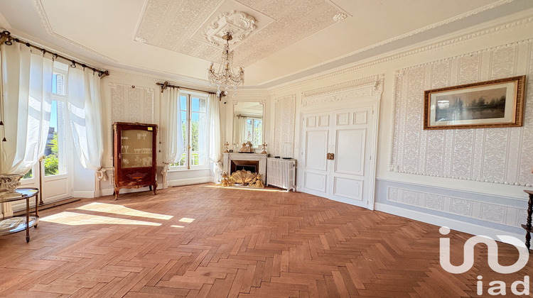 Ma-Cabane - Vente Maison Mauriac, 271 m²