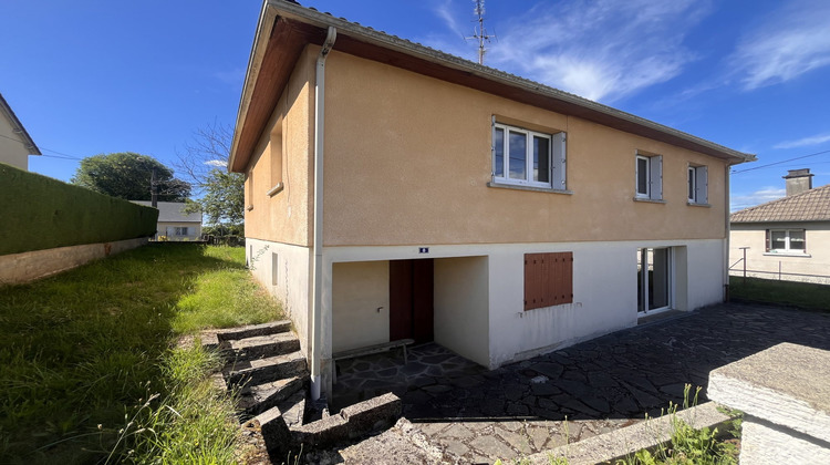 Ma-Cabane - Vente Maison Mauriac, 85 m²
