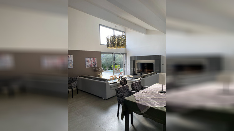 Ma-Cabane - Vente Maison MAUSSANE-LES-ALPILLES, 130 m²