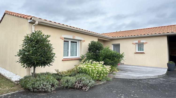 Ma-Cabane - Vente Maison MAUVES-SUR-LOIRE, 166 m²