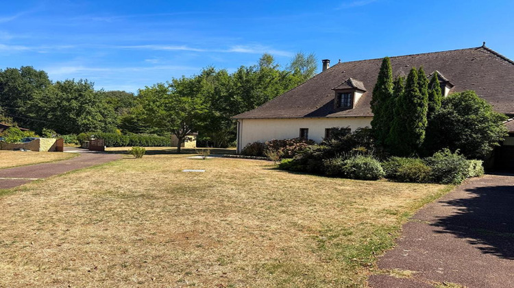 Ma-Cabane - Vente Maison MAUZAC ET GRAND CASTANG, 275 m²