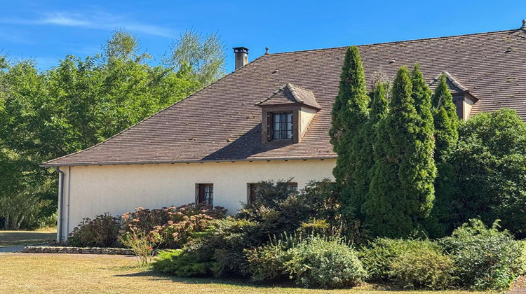 Ma-Cabane - Vente Maison MAUZAC ET GRAND CASTANG, 275 m²