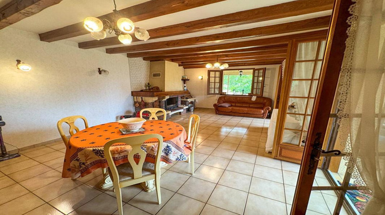 Ma-Cabane - Vente Maison MAUZAC ET GRAND CASTANG, 275 m²