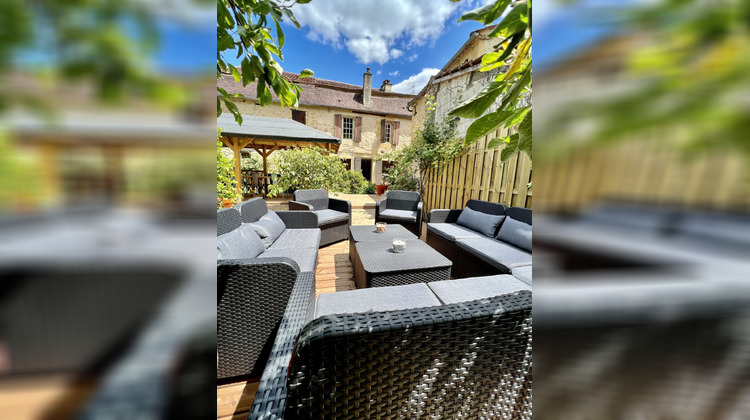 Ma-Cabane - Vente Maison Mauzac-et-Grand-Castang, 240 m²