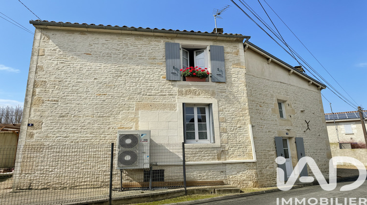 Ma-Cabane - Vente Maison Mauzé-sur-le-Mignon, 97 m²