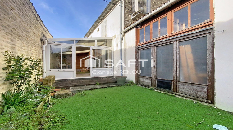 Ma-Cabane - Vente Maison Mauze-sur-le-Mignon, 175 m²