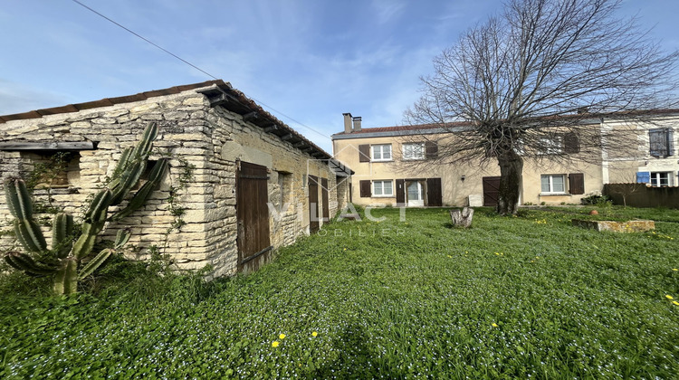 Ma-Cabane - Vente Maison Mauzé-sur-le-Mignon, 150 m²