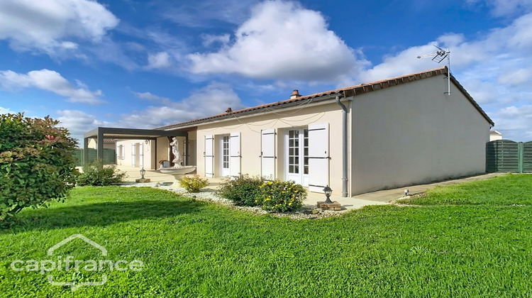 Ma-Cabane - Vente Maison MAUZE THOUARSAIS, 155 m²