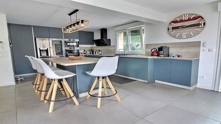Ma-Cabane - Vente Maison MAXILLY-SUR-LEMAN, 180 m²