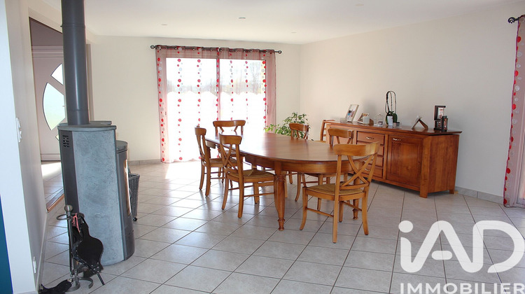 Ma-Cabane - Vente Maison Mayenne, 143 m²
