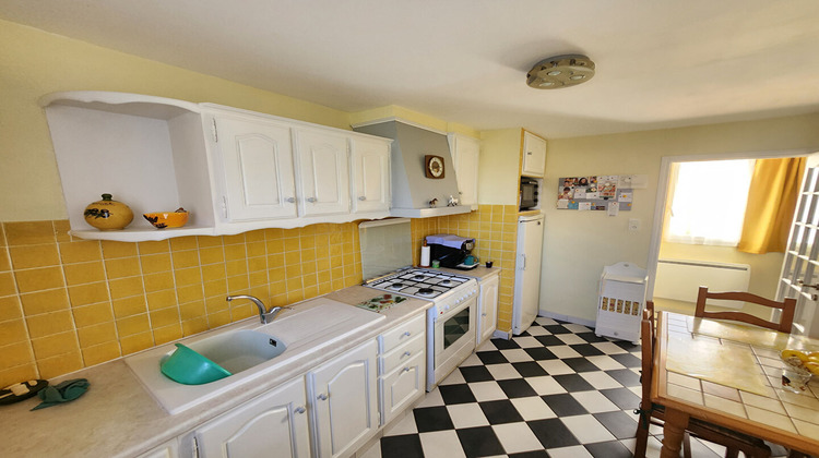 Ma-Cabane - Vente Maison MAZAUGUES, 100 m²