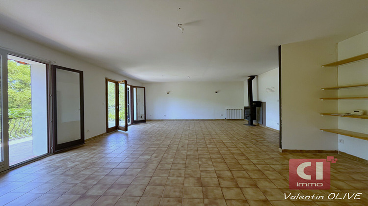 Ma-Cabane - Vente Maison MAZAUGUES, 145 m²