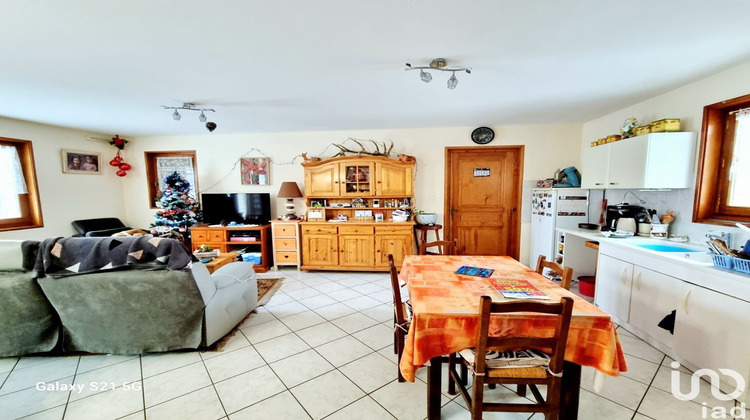 Ma-Cabane - Vente Maison Mazeyrat-d'Allier, 81 m²