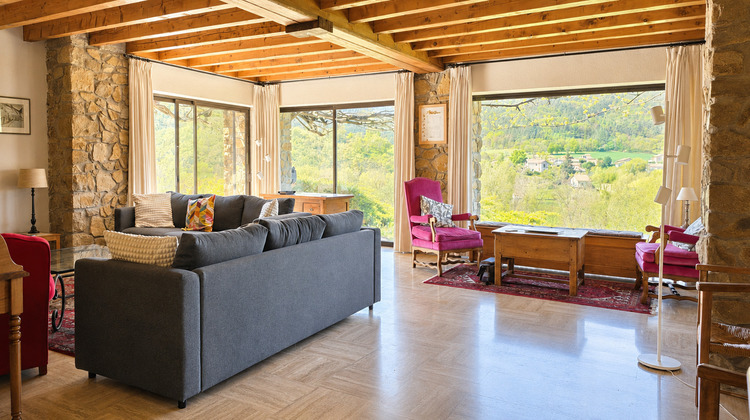 Ma-Cabane - Vente Maison MAZEYRAT-D'ALLIER, 231 m²