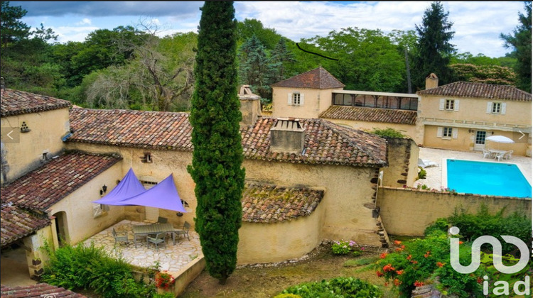 Ma-Cabane - Vente Maison Mazeyrolles, 305 m²