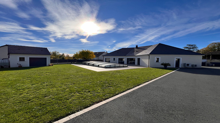 Ma-Cabane - Vente Maison MEHUN-SUR-YEVRE, 167 m²