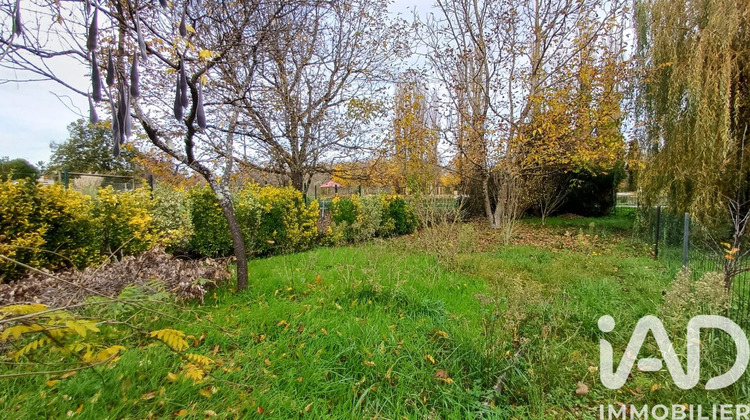 Ma-Cabane - Vente Maison Mehun-sur-Yèvre, 81 m²