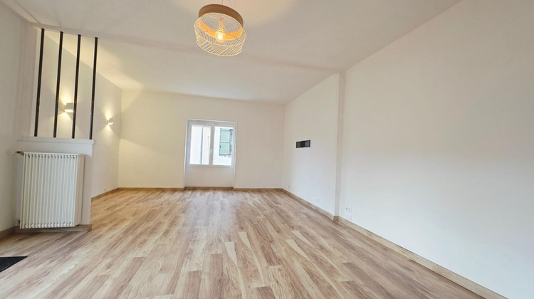 Ma-Cabane - Vente Maison MEHUN SUR YEVRE, 91 m²