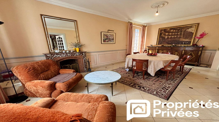 Ma-Cabane - Vente Maison MEHUN SUR YEVRE, 185 m²