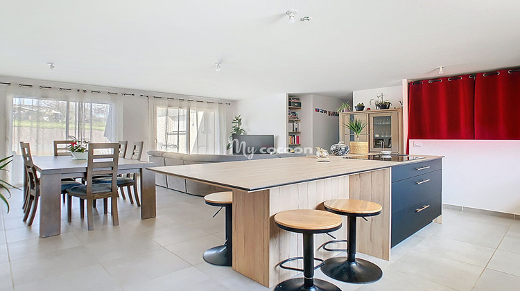 Ma-Cabane - Vente Maison MEILLONNAS, 123 m²