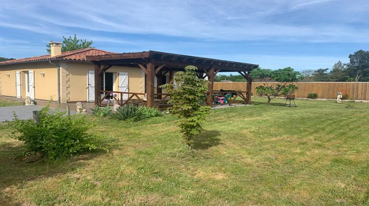 Ma-Cabane - Vente Maison MENESPLET, 95 m²