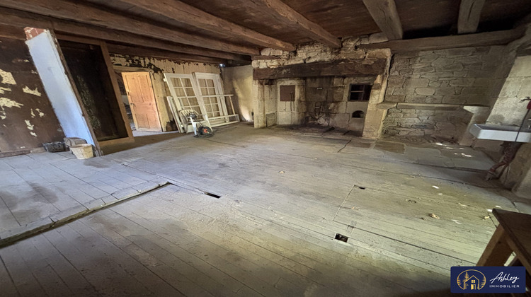 Ma-Cabane - Vente Maison Menet, 48 m²