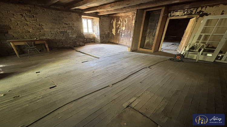 Ma-Cabane - Vente Maison Menet, 48 m²