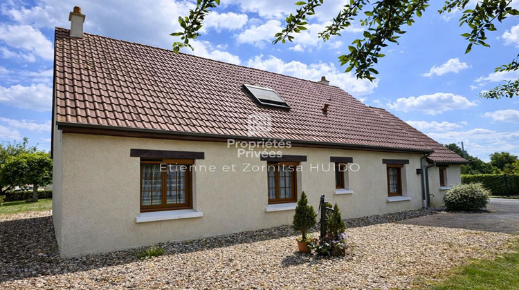 Ma-Cabane - Vente Maison MENETREOLS SOUS VATAN, 119 m²