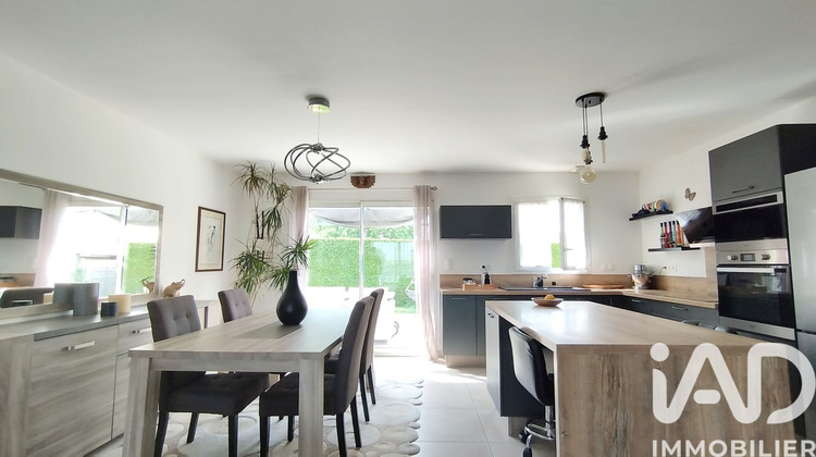 Ma-Cabane - Vente Maison Menneval, 112 m²