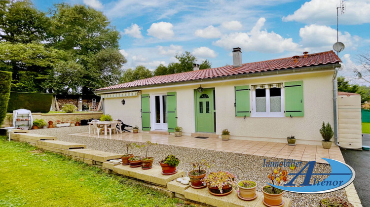 Ma-Cabane - Vente Maison MENSIGNAC, 100 m²