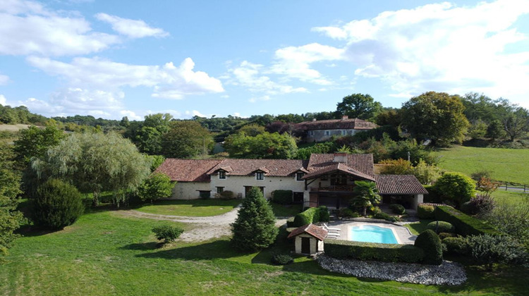Ma-Cabane - Vente Maison MENSIGNAC, 363 m²