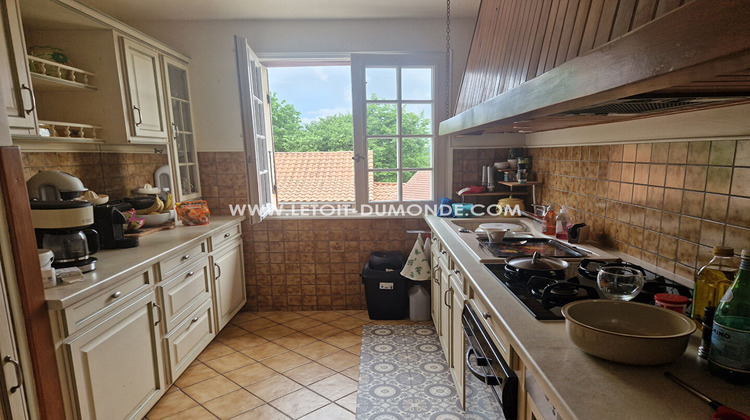 Ma-Cabane - Vente Maison MENSIGNAC, 255 m²