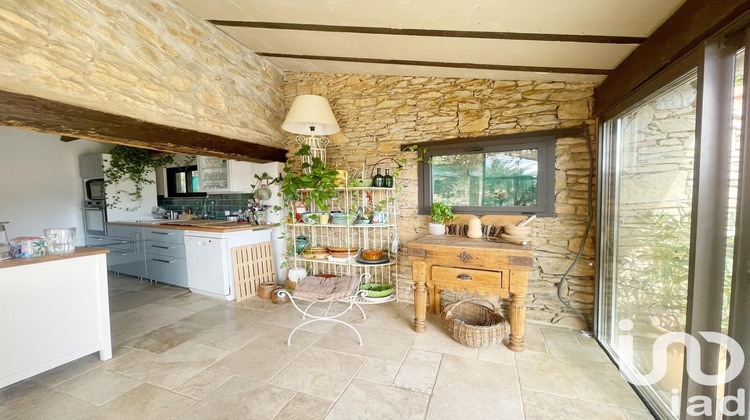 Ma-Cabane - Vente Maison Méounes-Lès-Montrieux, 97 m²