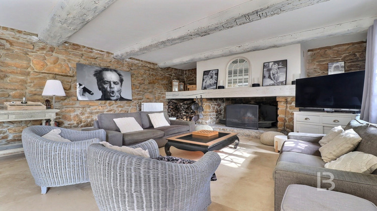 Ma-Cabane - Vente Maison Méounes-lès-Montrieux, 390 m²