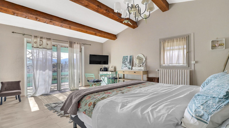 Ma-Cabane - Vente Maison Méounes-lès-Montrieux, 390 m²